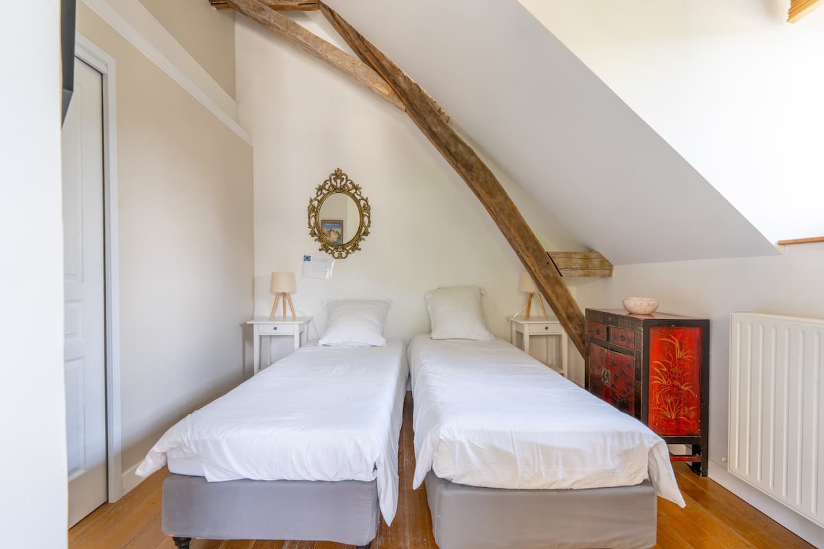 Chambre 5 — Premier étage